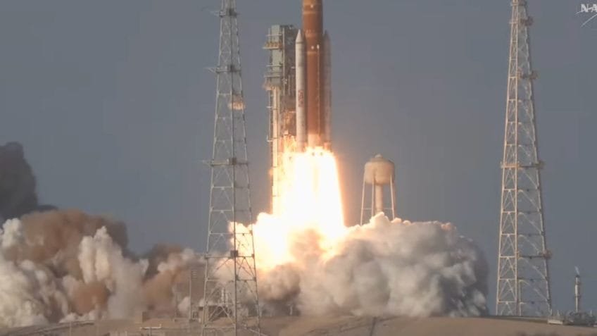 Nasa lança com sucesso a Artemis 2, missão espacial que orbitará a Lua