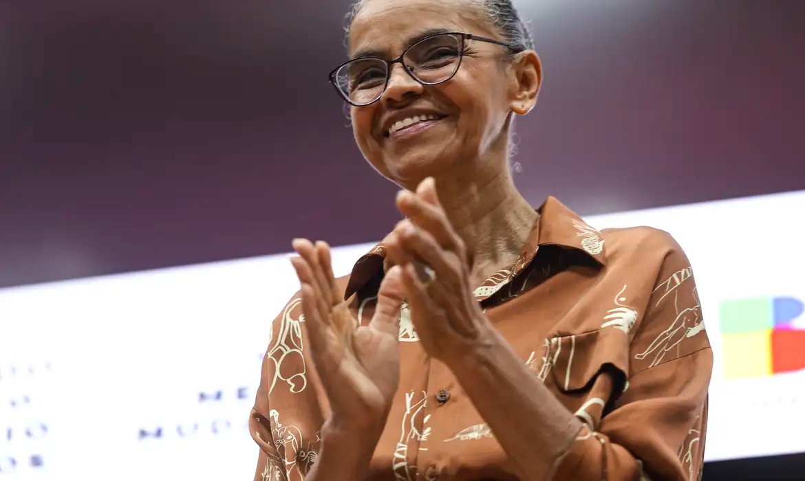 Governo federal faz mais duas trocas em ministérios antes das eleições