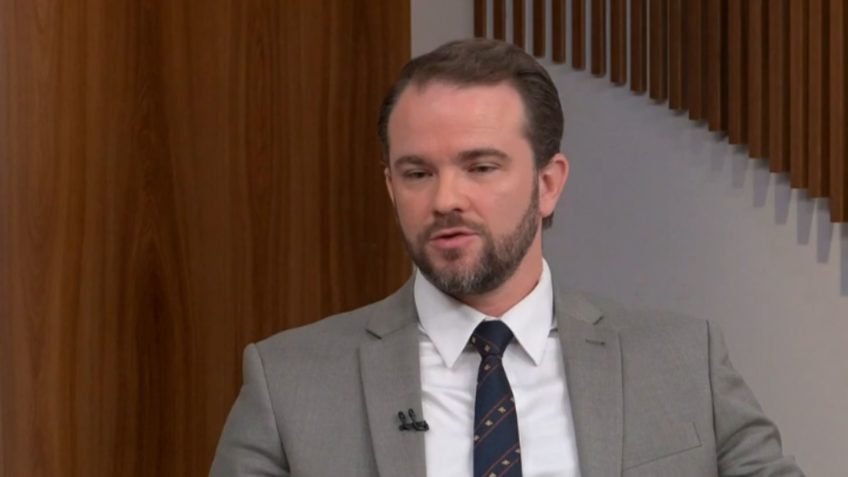 Lula quer mandar bancos darem desconto em dívidas, diz Durigan