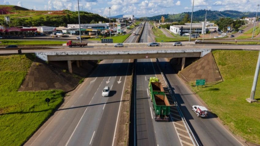 TCU decide intervir em transferência de concessão da BR-318