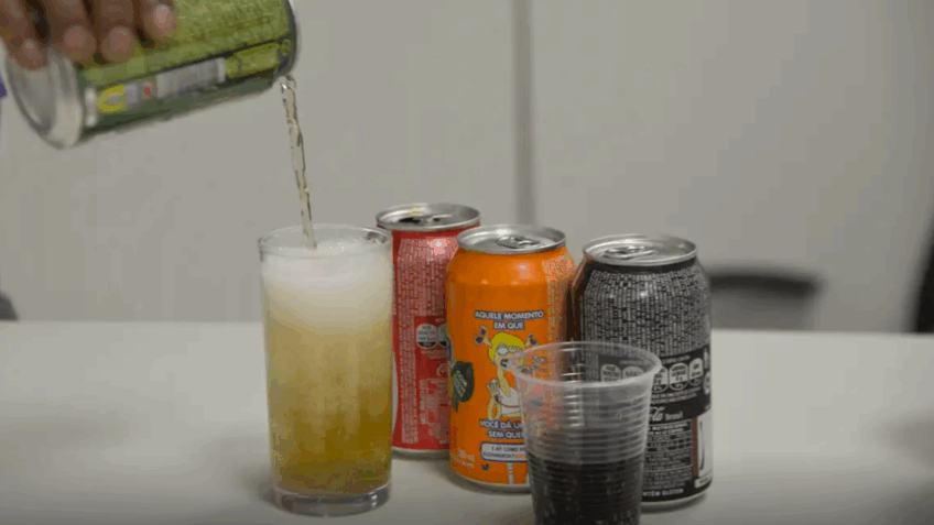 Estudo sugere que bebidas açucaradas aumentam risco de demência
