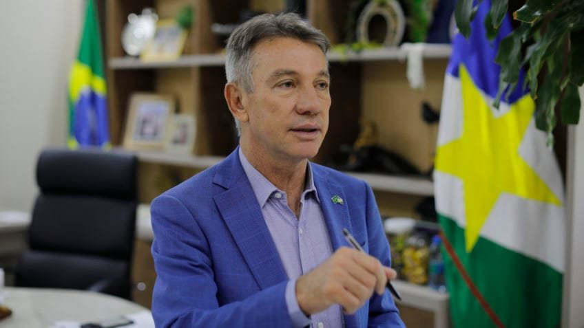 TSE tira cassação de Denarium da pauta e julga multa