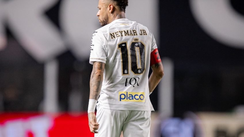 Neymar critica árbitro com fala considerada machista: "Acordou de Chico"