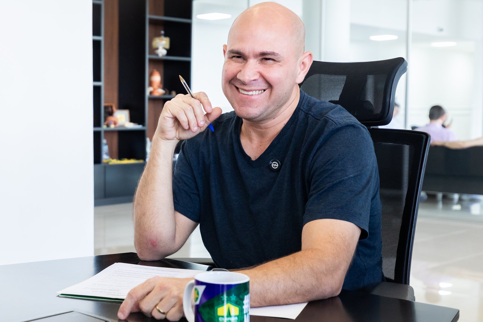 Prefeito anuncia pacote de R$ 112 milhões para asfalto em Cuiabá