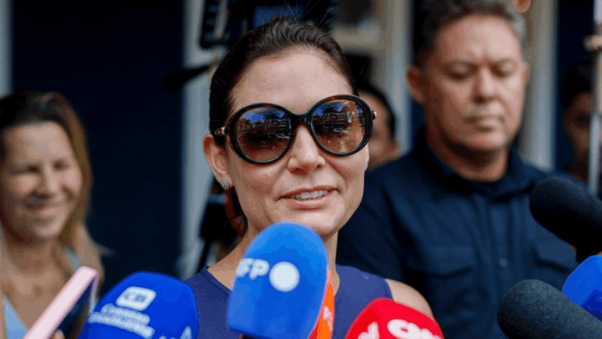 Michelle Bolsonaro publica salada que melhora o intestino
