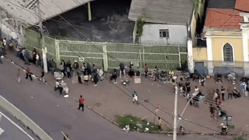 Filas por peixe em BH deram a volta no quarteirão