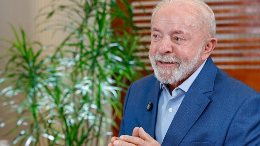 Lula tem 56,1% contra 36,2% de Flávio entre eleitores do Ceará