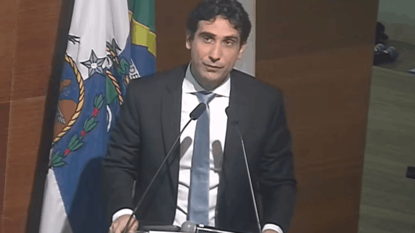 Galípolo cita “movimentos mais seguros” em cenário de incerteza