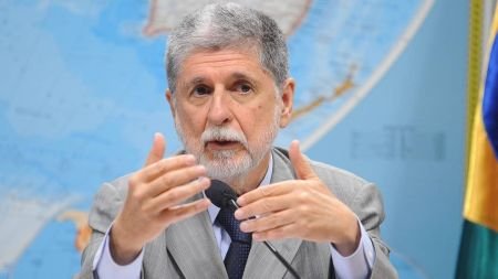 Amorim recebe novo embaixador de Cuba e discute crise energética