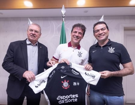 Corinthians anuncia contratação de Fernando Diniz; saiba detalhes