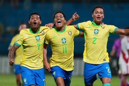 Crias de Cruzeiro e Atlético brilham, e Brasil goleia Peru pelo Sul-Americano