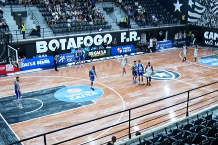 Botafogo domina e vence duelo direto contra o Cruzeiro pelo NBB