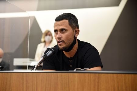 Saída de irmão de Cleitinho do Novo pega partido 'de surpresa'