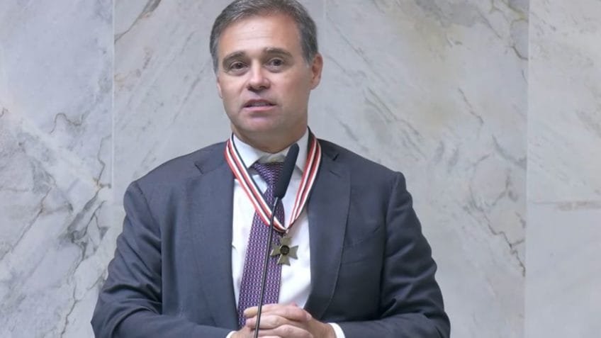 Mendonça diz esperar Jorge Messias no STF "em breve"