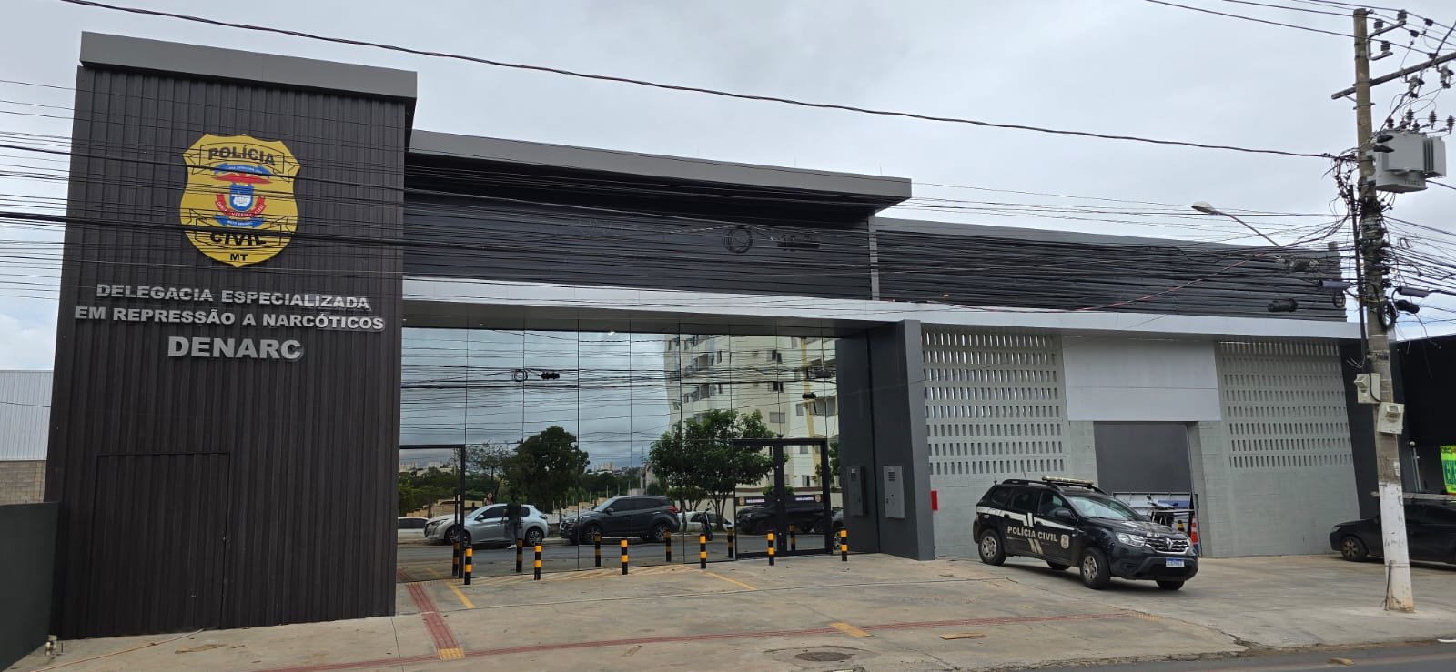 Polícia Civil prende 96 pessoas em 15 operações de combate ao tráfico na região metropolitana