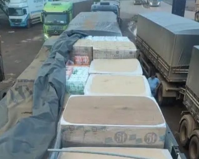 Sefa intercepta carga irregular de bebidas na BR-163 avaliada em R$ 325 mil