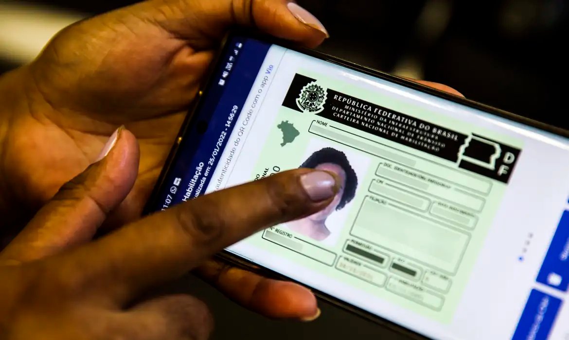 Entidades médicas criticam renovação de CNH sem exame de aptidão