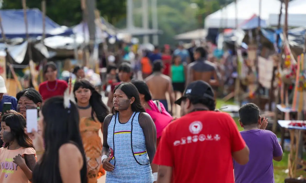 Indígenas cobram criação de comissão para apurar crimes da ditadura