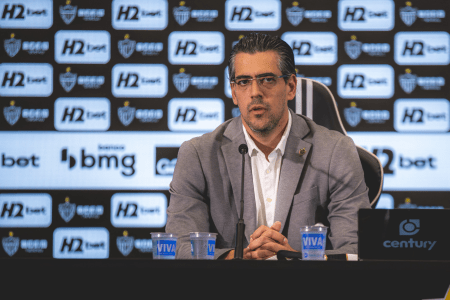 Atlético sinaliza e vai comprar zagueiro de clube europeu em definitivo