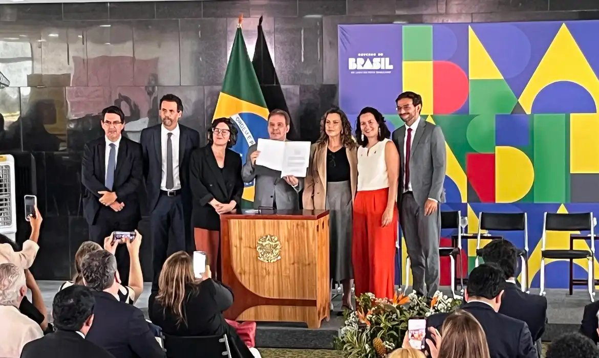 Governo lança protocolo para investigar crimes contra jornalistas