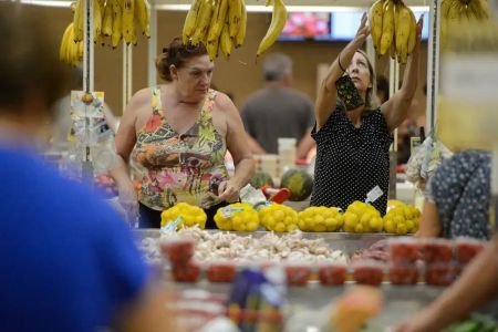 Custo de vida volta a subir em Belo Horizonte em março com pressão de serviços e alimentos