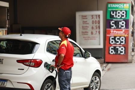 Custos da gasolina e do diesel pressionaram a inflação de março