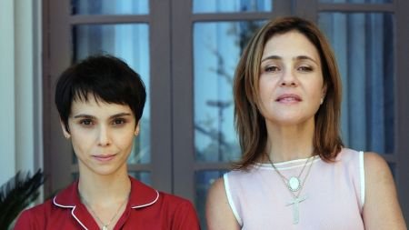 Nina inicia o plano de vingança em ‘Avenida Brasil’; confira resumo