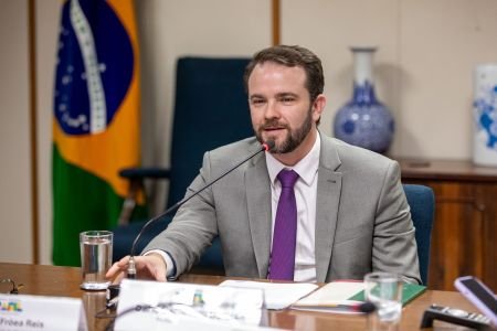 Saque do FGTS para dívidas deve ser limitado até 20%, diz ministro