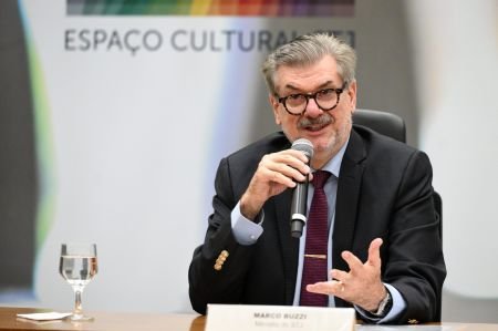 Nunes Marques rejeita pedido para barrar investigação contra Marco Buzzi, do STJ