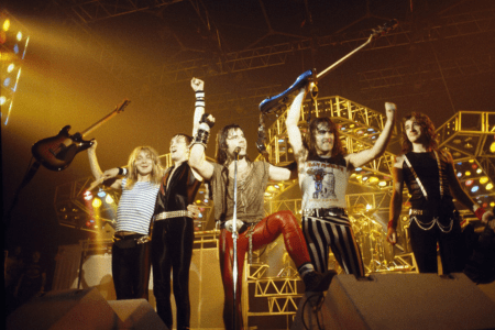 Iron Maiden, Oasis e Phil Collins integram Hall da Fama do Rock