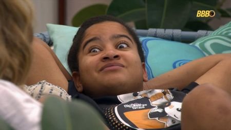 Milena pede emprego no programa após fim do BBB 26: 'Estou me candidatando'