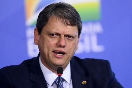 Principal homenageado, Tarcísio irá à cerimônia da Medalha da Inconfidência