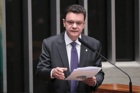 Deputado mineiro Odair Cunha é eleito ministro do TCU pela Câmara dos Deputados